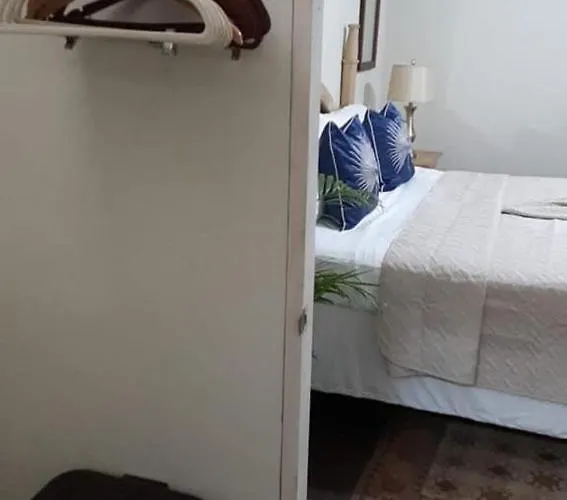 Hidden Gem @ White River - Secluded Retreat For Two Pensión